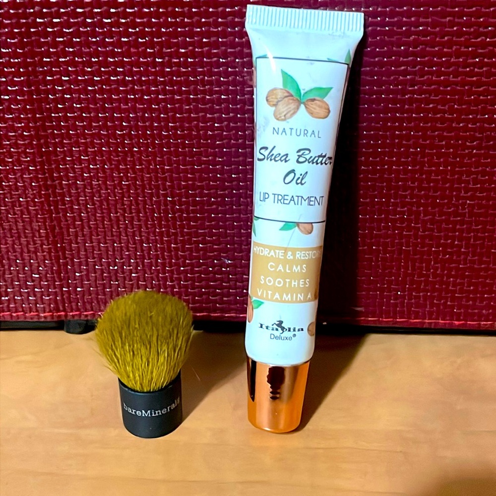 Bare Minerals tiny travel brush with Shea Butter Oil lip treatment gloss